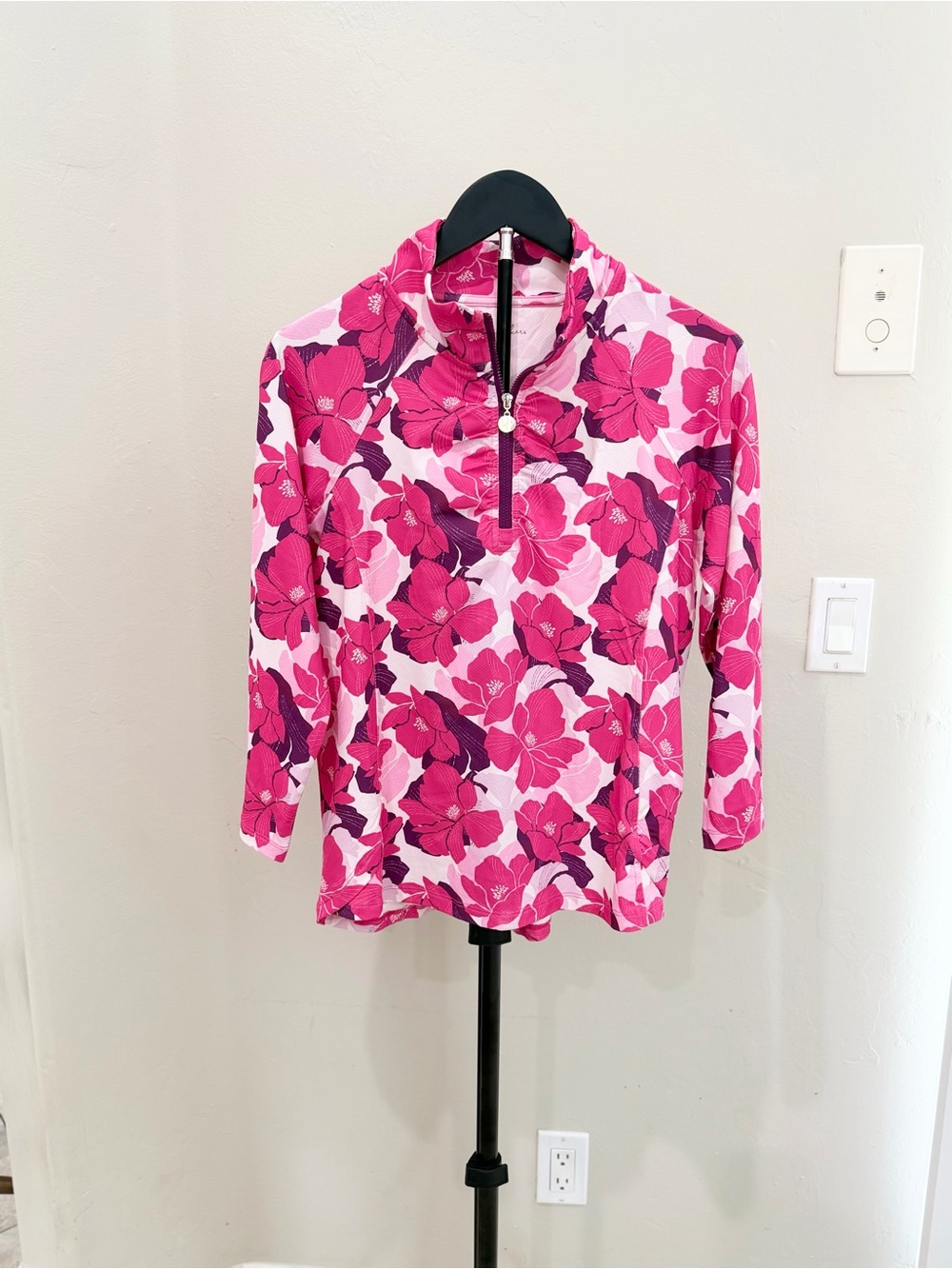 Stella Parker Sport Pink Floral Golf Quarter Zip Top